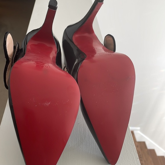 Brand new supposedly Christian Louboutin New never worn .Cant authenticate ! - Picture 10 of 10